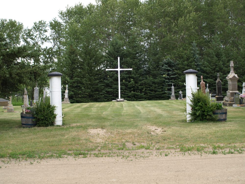 Entrance to Mariapolis Manitoba Roman Catholic Church Cemetery 2
